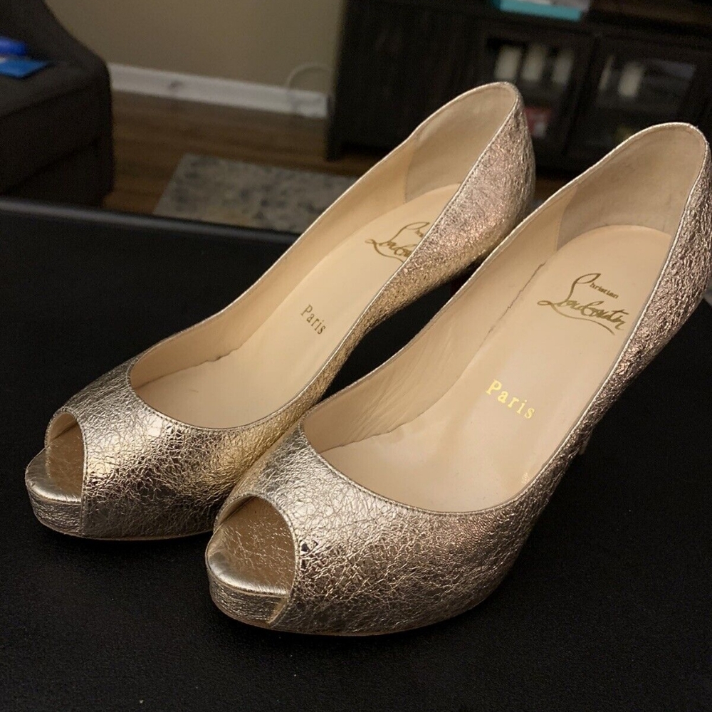Christian Louboutin lady peep heels gold leather US size 6.5 / EU size 36.5
